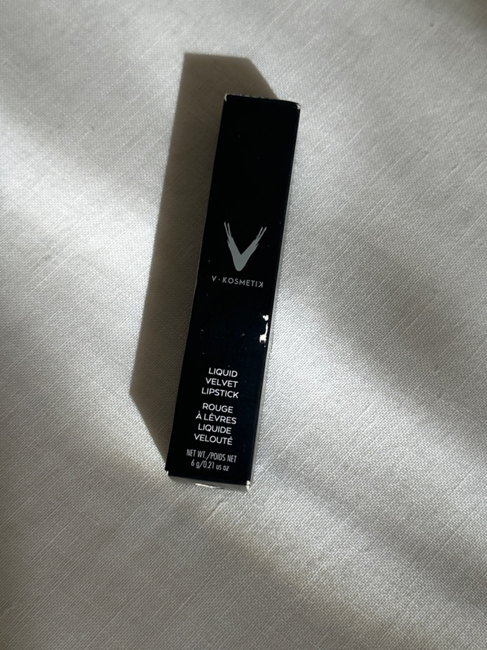 Liquid Velvet Lipstick — V kosmetik